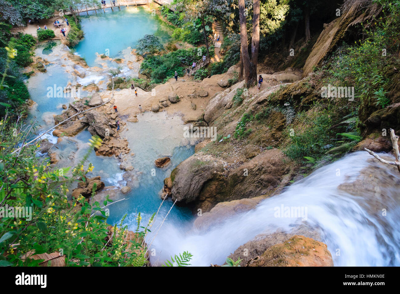 Erhöhte Ansicht der Kuang Si Waterfalls, 29 km südlich von Luang Prabang, Laos, Südostasien Stockfoto