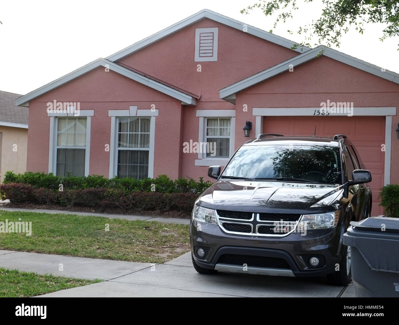 20. April 2016 zu Hause An amerikanischen SUV, Dodge Reise vor unserem Urlaub in Florida, in der Nähe von Disney und Attraktionen. Stockfoto