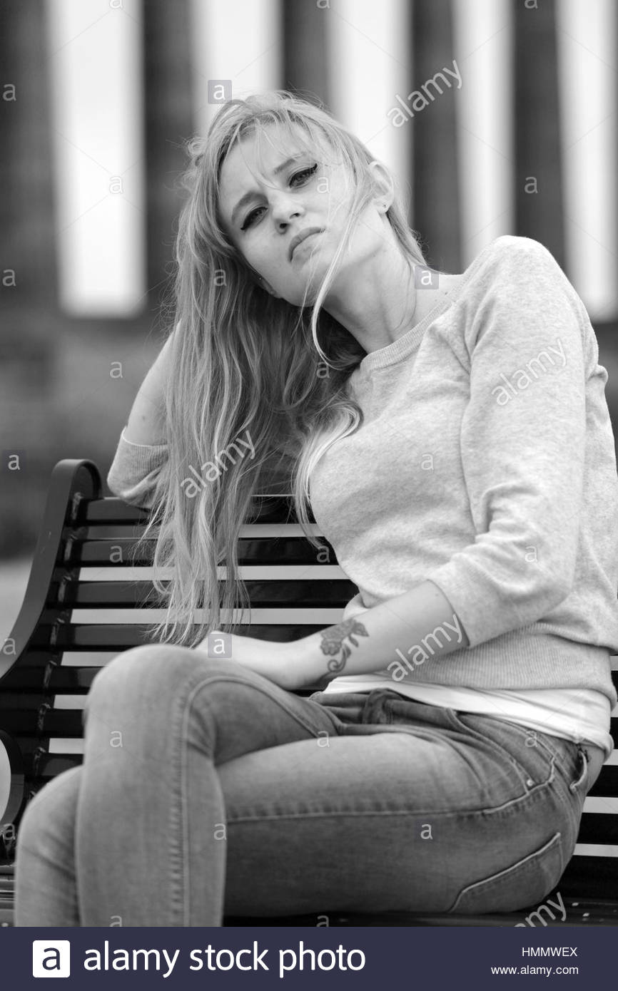 Temperamentvolle Frau, Calton Hill, Edinburgh Stockfoto