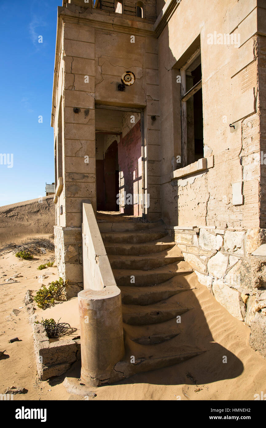 Kolmanskop, Coleman's Hill, Kolmannskuppe, Ghost Town, Namib Wüste, südlichen Namibia, Afrika, von Monika Hrdinova/Dembinsky Foto Assoc Stockfoto