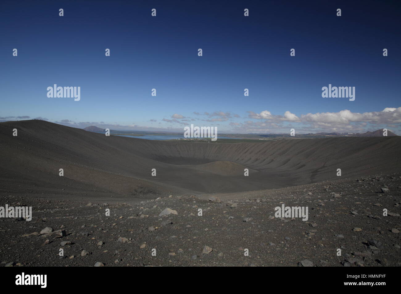 Ein Blick auf die Vulkankrater Hverfjall in Island Stockfoto