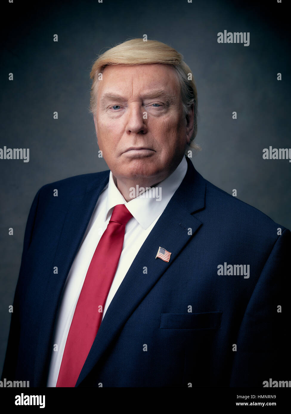 Präsident Donald Trump Lookalike Dennis Alan aus Chicago, USA bei seinem Besuch in Hong Kong.  Er ist der premier Donald Trump-Doppelgänger auf der Welt. Stockfoto