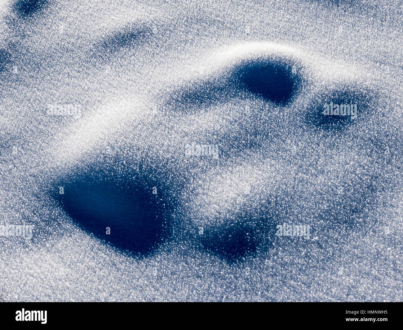 Nahaufnahme Detail von Mustern im frischen Pulverschnee; Esplanade-Bereich; Selkirk Mountains; Britisch-Kolumbien; Kanada Stockfoto