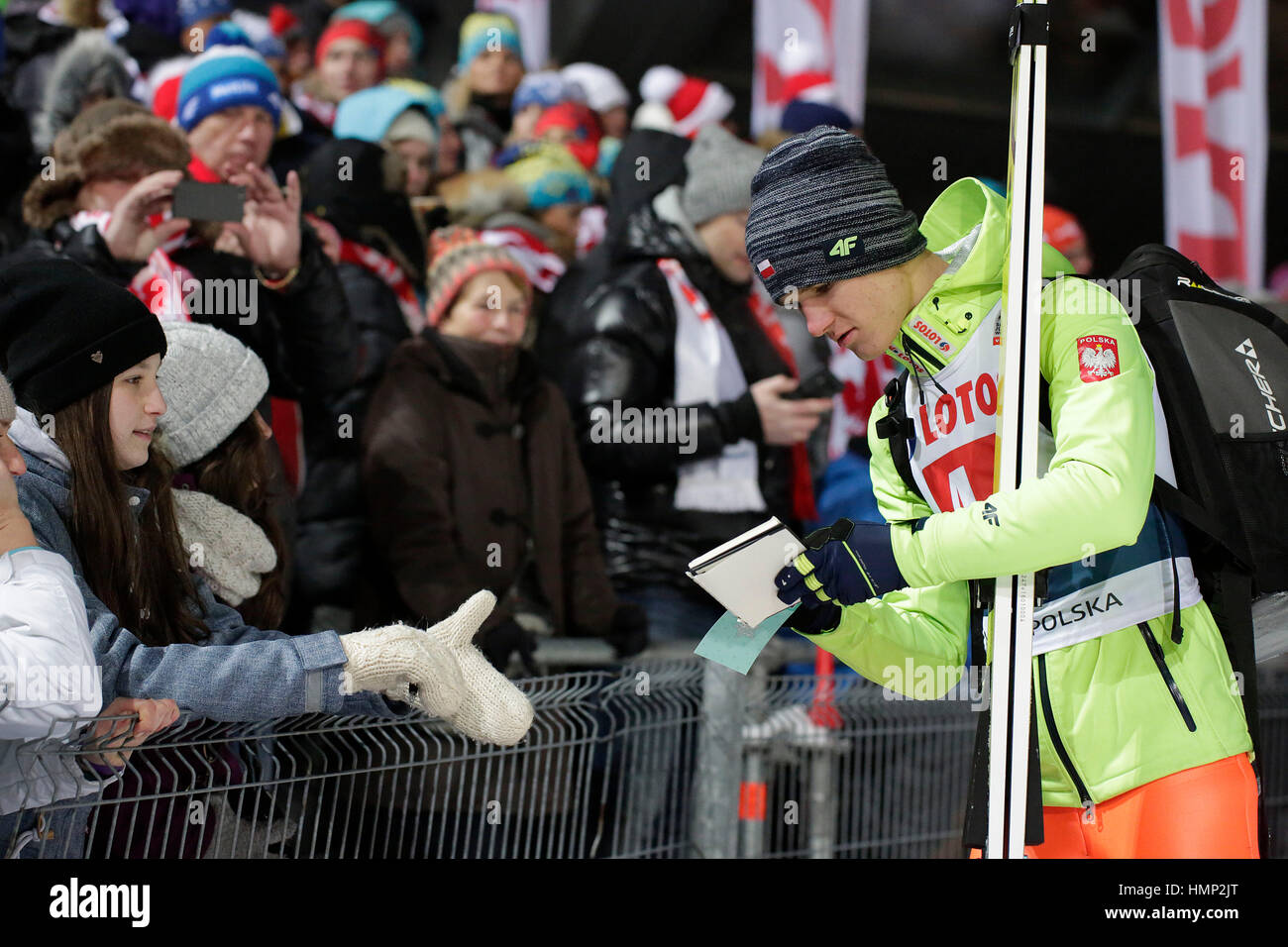 ZAKOPANE, Polen - 23. Januar 2016: FIS-Skisprung-Weltcup in Zakopane o/p Andrzej Stekala POL Stockfoto