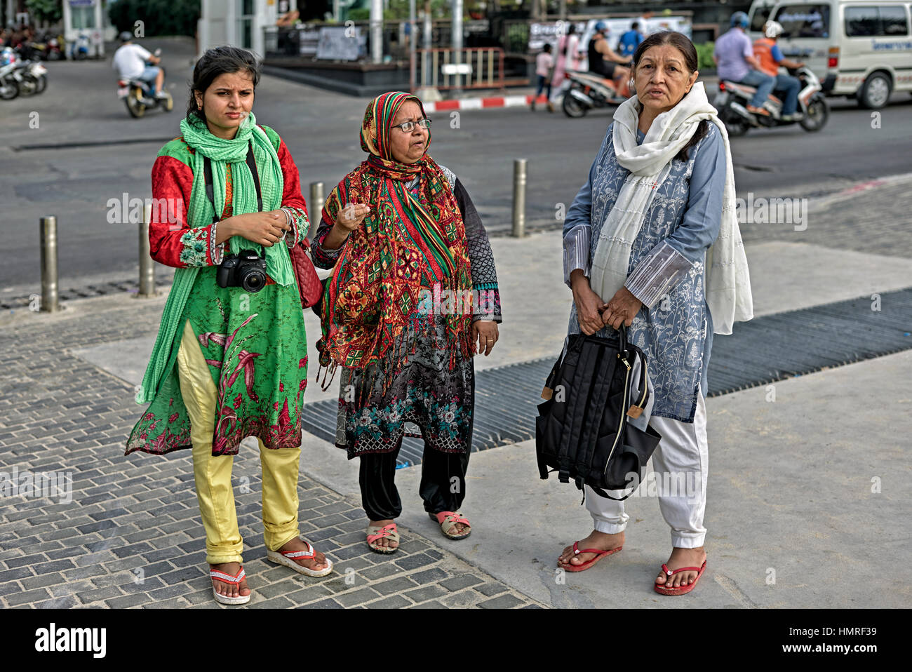 Drei Generationen von asiatischen indischen Frauen Stockfoto