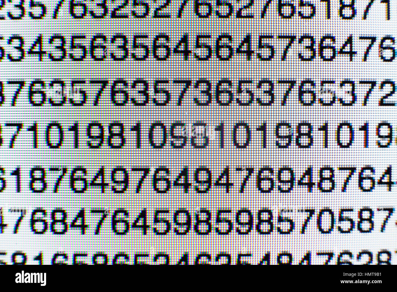 Zahlen auf einem Computerbildschirm Themen Daten text Kodierung zahlen Stockfoto