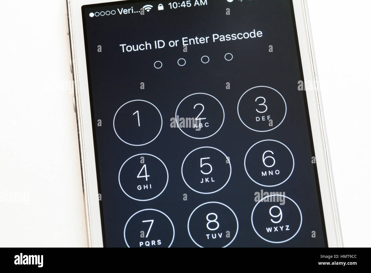 Passcode-Bildschirm auf dem iPhone-Bildschirm Stockfoto