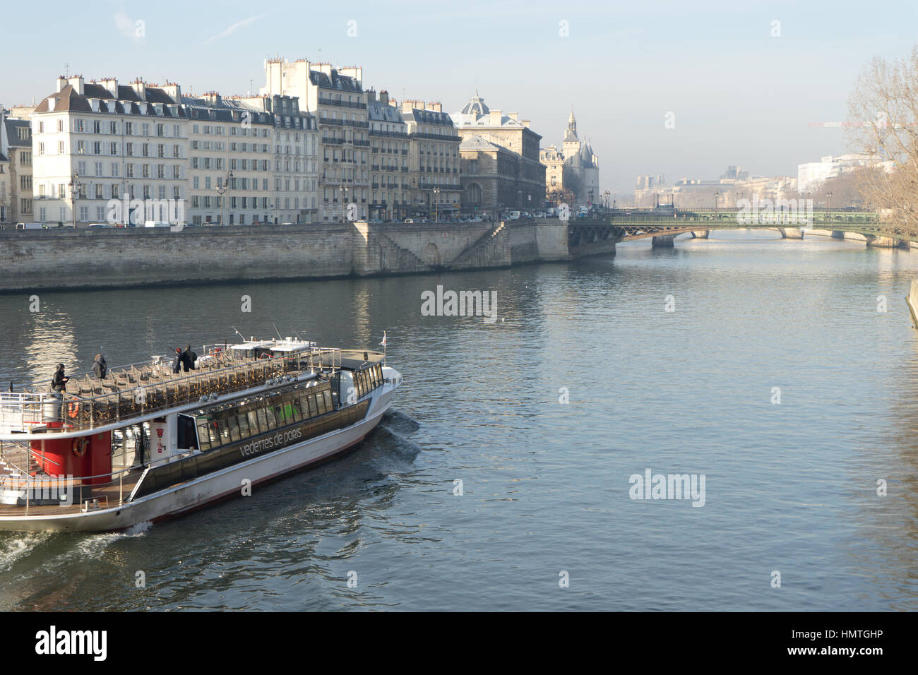 Bootsfahrt auf der Seine, Paris Stockfoto