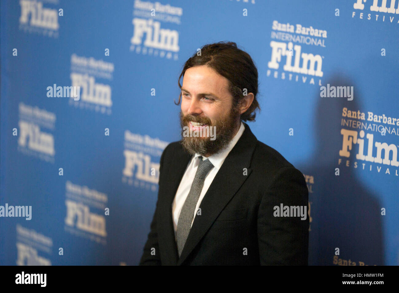 Schauspieler Casey Affleck besucht das Kino Vanguard Award während der 32. Santa Barbara International Film Festival im Arlington Theatre am 5. Februar 2017 in Santa Barbara, Kalifornien. Stockfoto