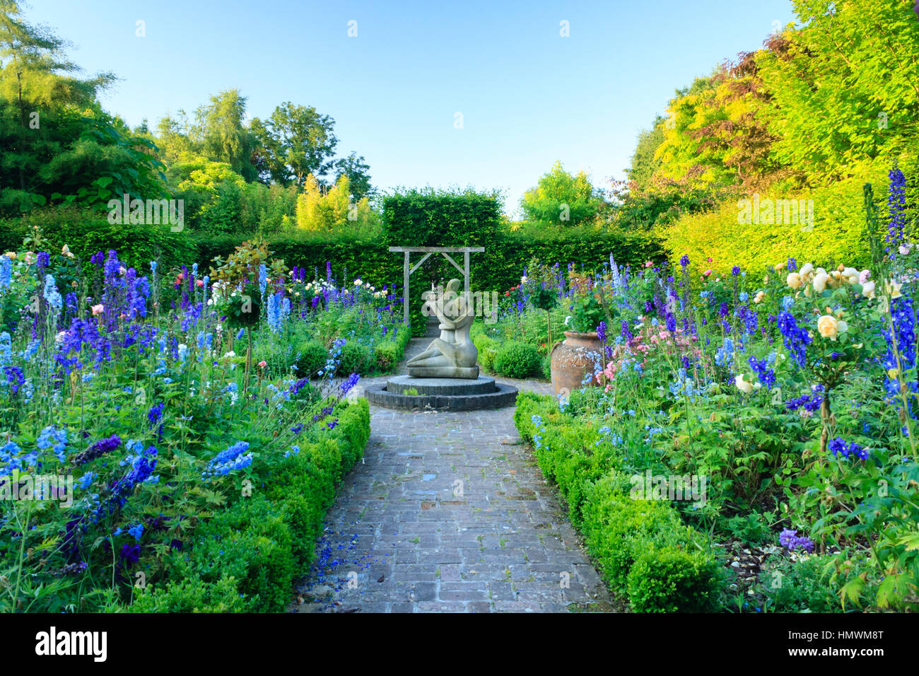Lamour courtois Fotos und Bildmaterial in hoher Auflösung Alamy