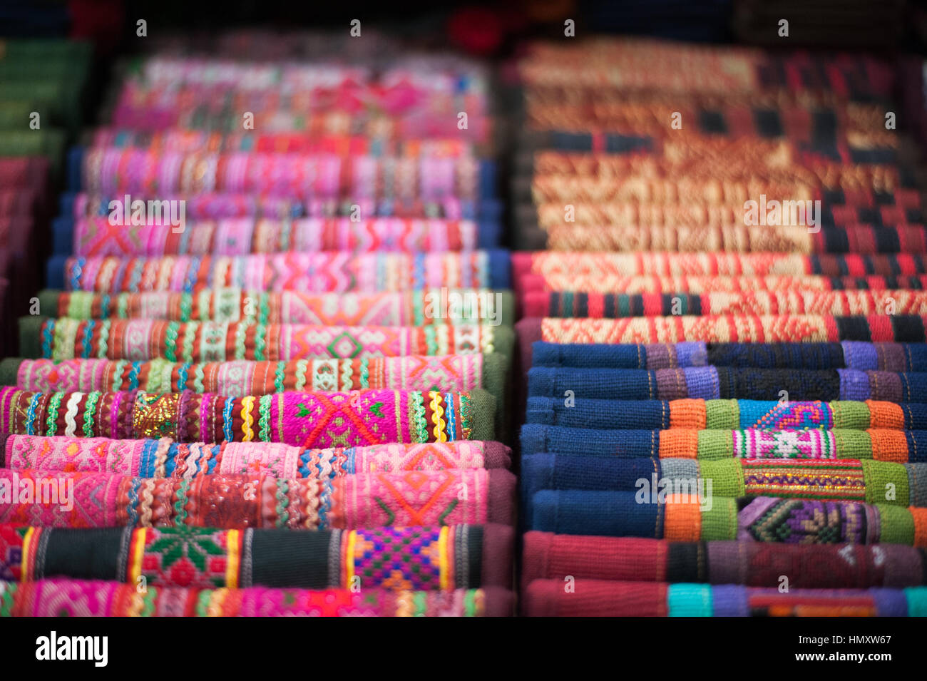 Thai Tuch auf dem Chatuchak-Markt, Bangkok. Stockfoto