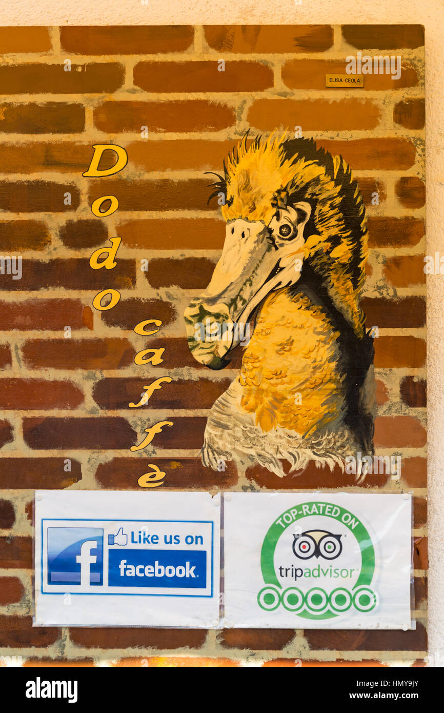 Melden Sie sich im Januar für Dodo Caffe Café mit gefällt mir auf Facebook und Trip Advisor Schildern an Venedig, Italien Stockfoto