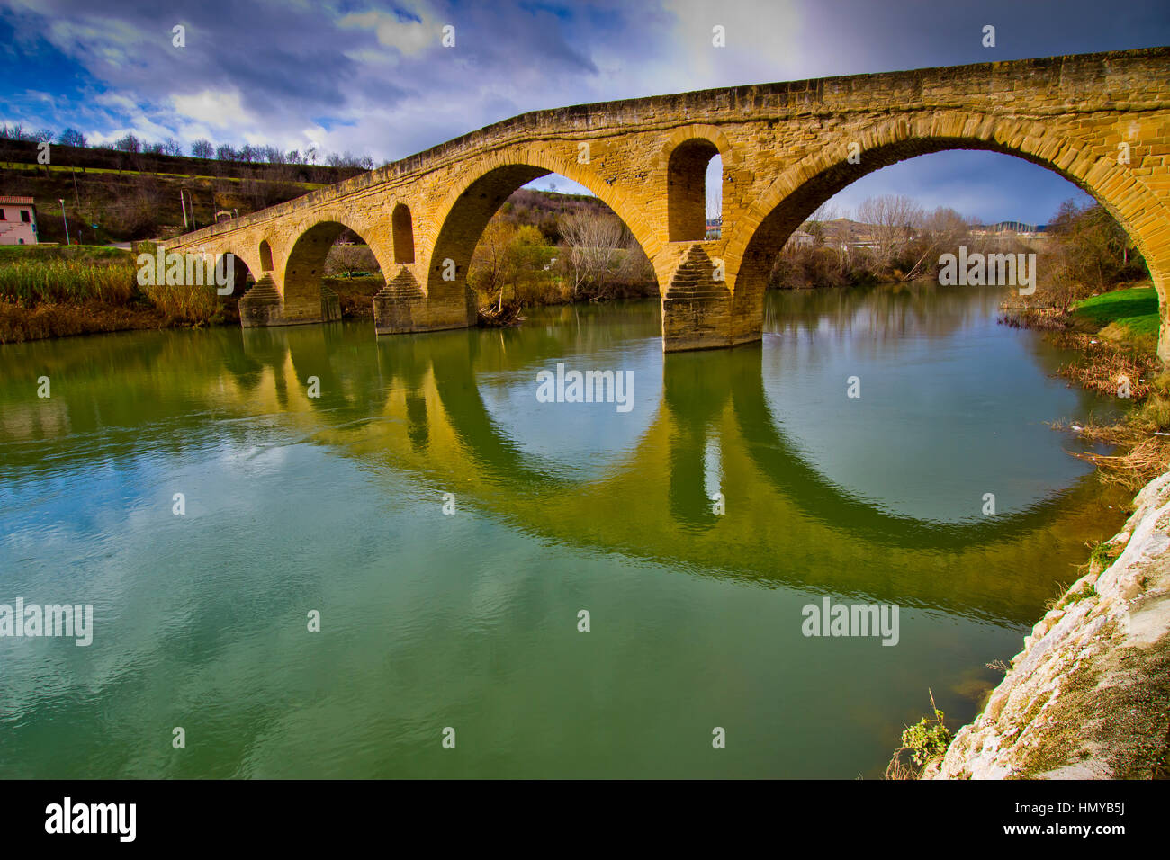 Pilger-Brücke. Puente la Reina. Navarra, Spanien. Stockfoto