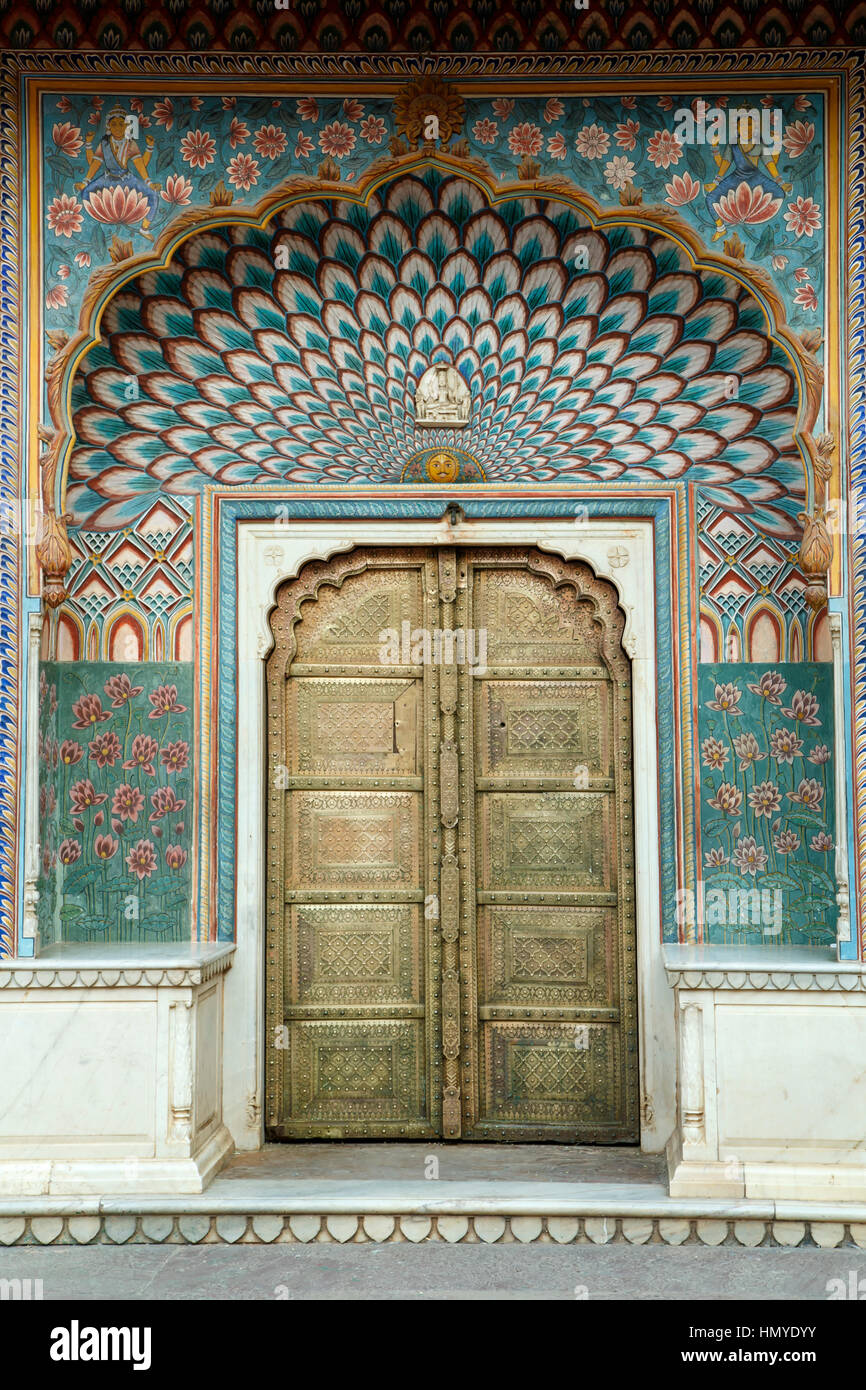 Tür, Chandra Mahal bauen, Stadtschloss, Jaipur, Rajasthan, Indien Stockfoto