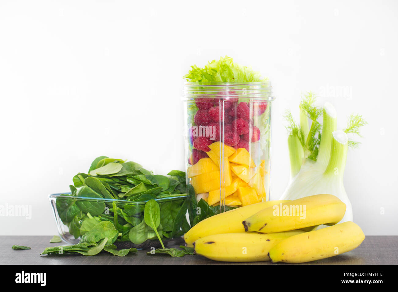 Obst und Gemüse Entsaften Stockfoto