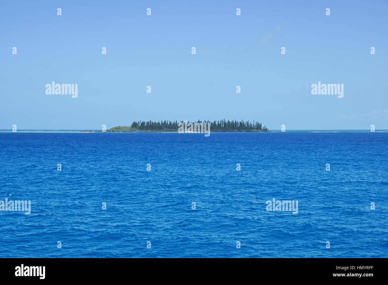 tropische Insel in der Nähe von Ile Des Pins in Neu-Kaledonien Stockfoto
