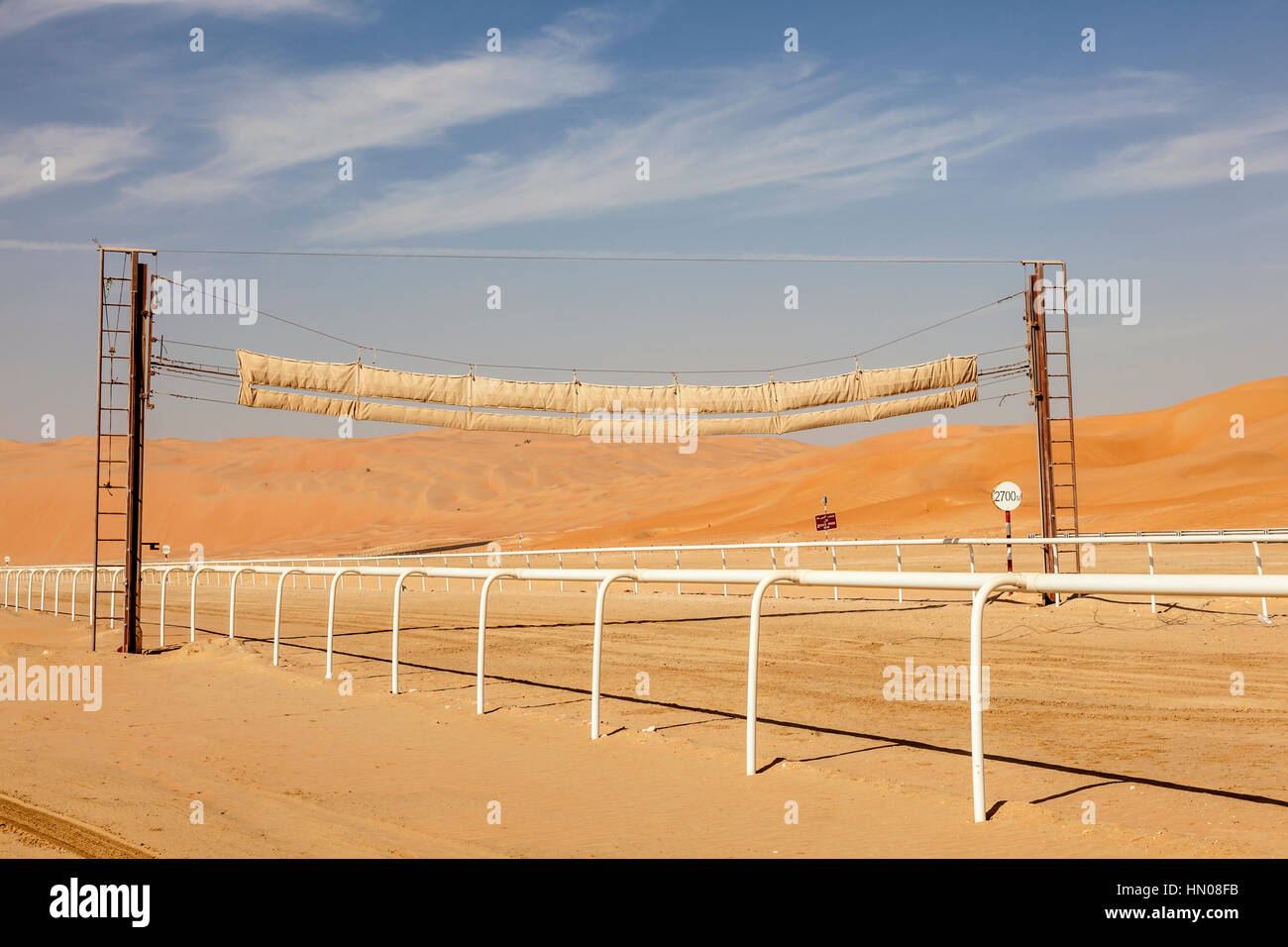 Kamel-Rennstrecke an der Moreeb-Düne in Abu Dhabi.United Arabische Emirate, Naher Osten Stockfoto