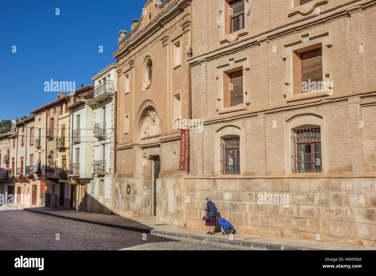 Zentralen Kopfsteinpflasterstraße mittelalterlichen Stadt Daroca in Spanien Stockfoto