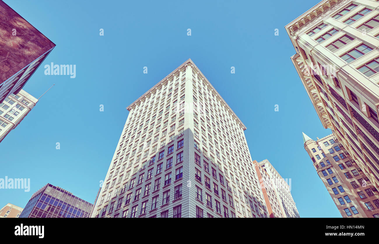 Retro getönten Gebäude in Chicago downtown, Nachschlagen von Perspektive. Stockfoto