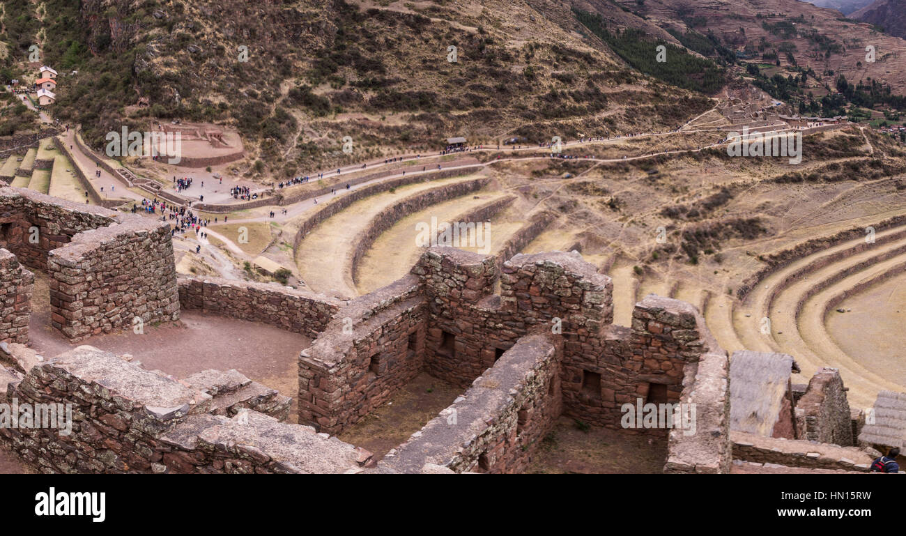 Inka-Ruinen in Pisac im Heiligen Tal in der Nähe von Cusco, Peru Stockfoto