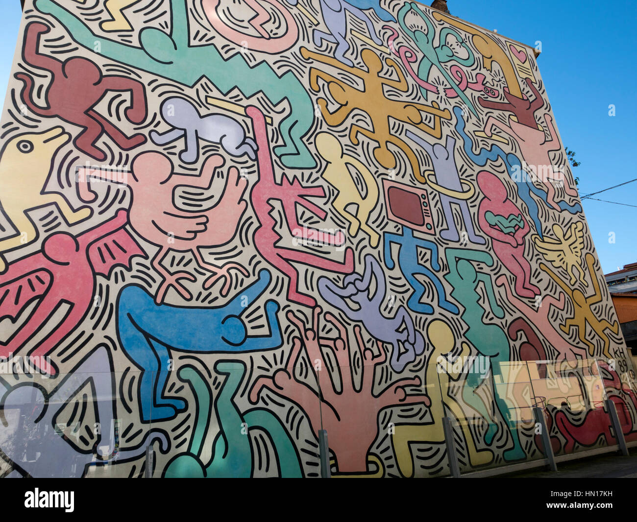 Tuttomondo. Ein Kunstwerk von Keith Haring, 1989, Pisa, Toskana, Italien. Stockfoto