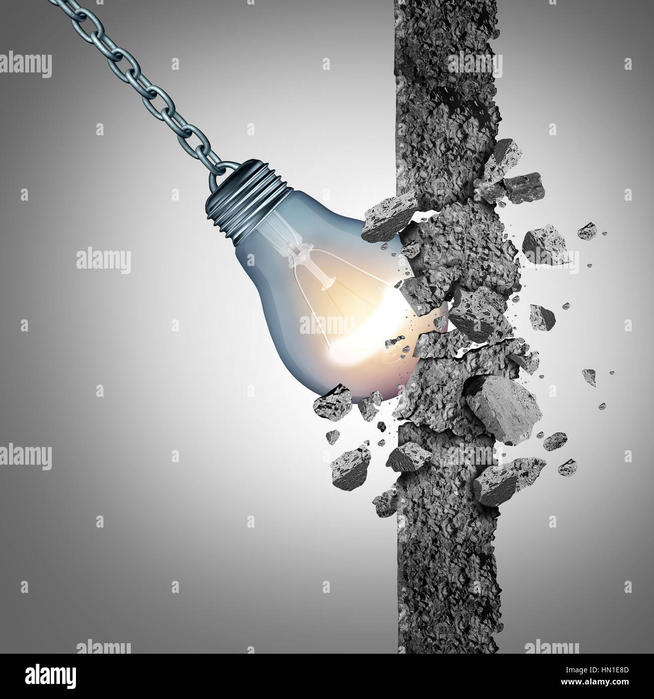 Idee-Durchbruch und die macht, ein Hindernis für kreatives Denken und innovative Lösungen wie eine Glühbirne geformt wie eine Abrissbirne mit zu zerstören Stockfoto