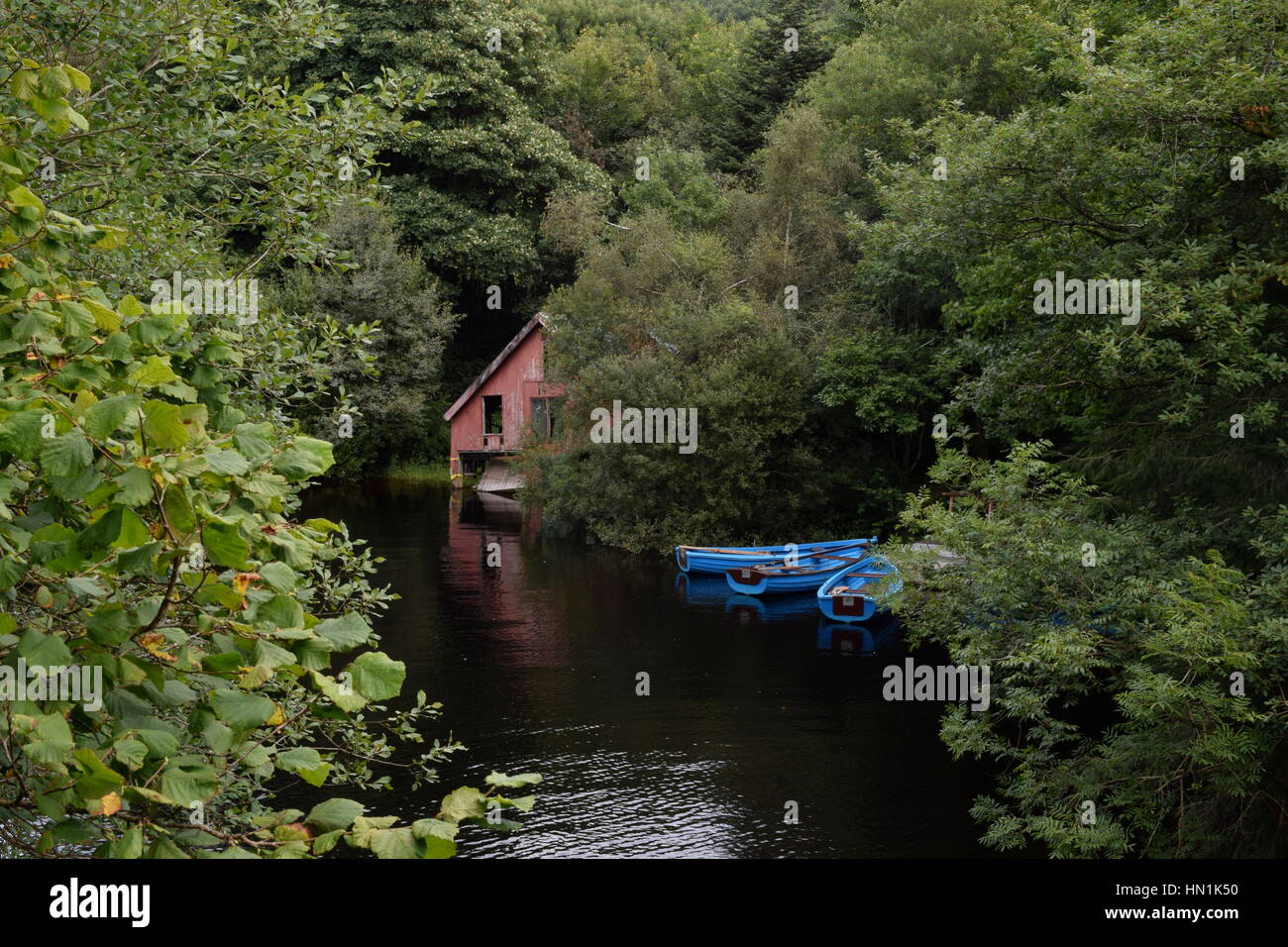 Bootshaus am See Vyrnwy / Ty Cŵch Wrth Ymyl Llyn Fyrnwy Stockfoto