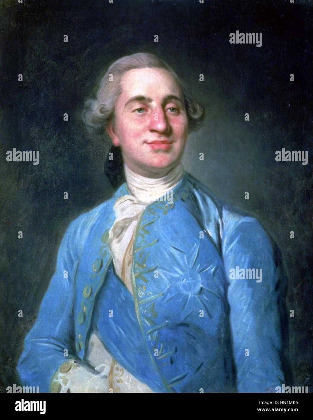 Dieses Porträt von Ludwig XVI. Von Frankreich aus dem Jahr 1775 stellt den König in königlicher Kleidung dar und symbolisiert seine Herrschaft und Autorität. Das Gemälde spiegelt seinen würdevollen Ausdruck und seine formale Kleidung wider und spiegelt den königlichen Status der französischen Monarchie im späten 18. Jahrhundert wider. Stockfoto