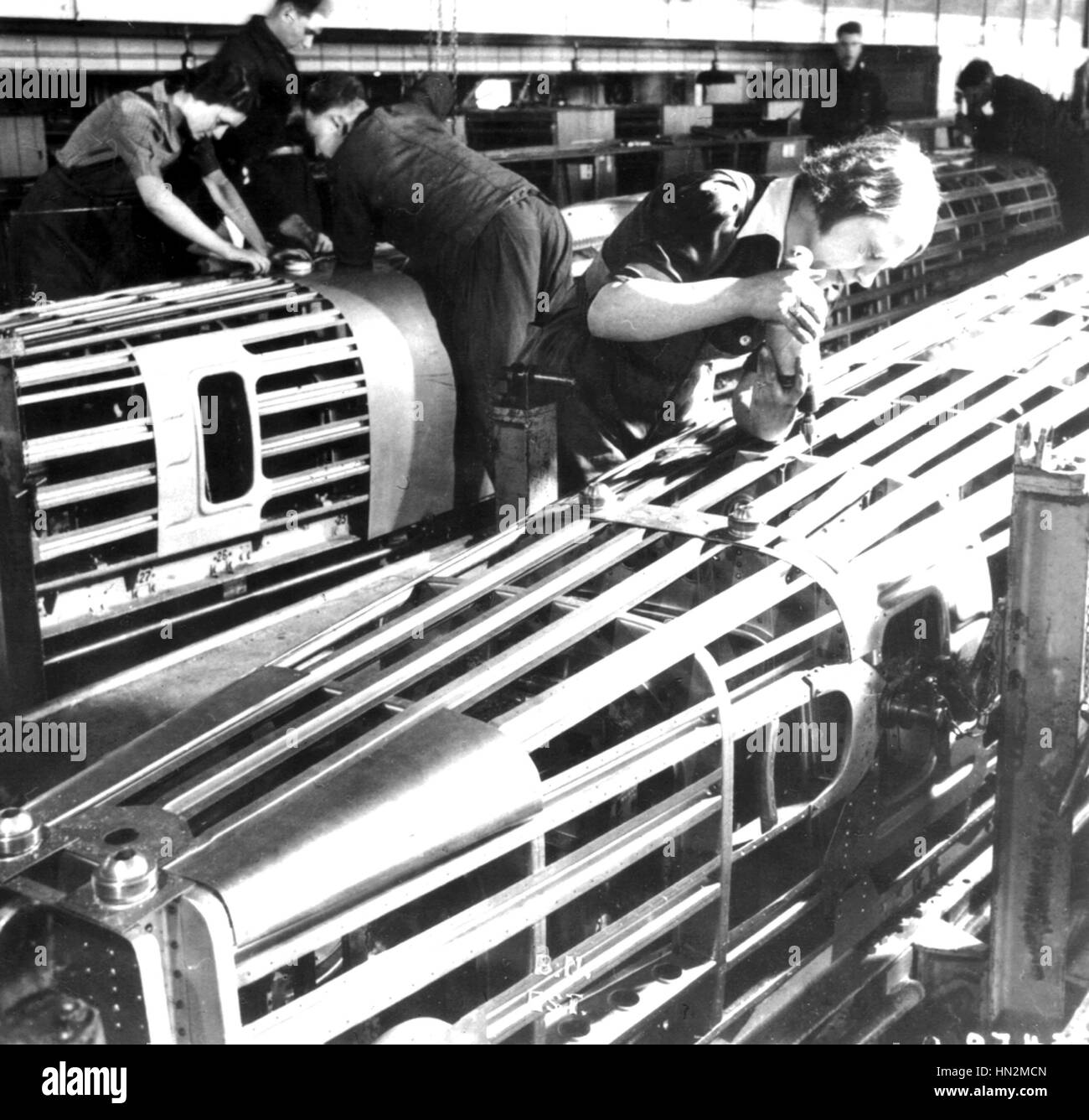 Frauen bei der Arbeit in einer Fabrik zweiten Weltkrieg Deutschland - Krieg Stockfoto