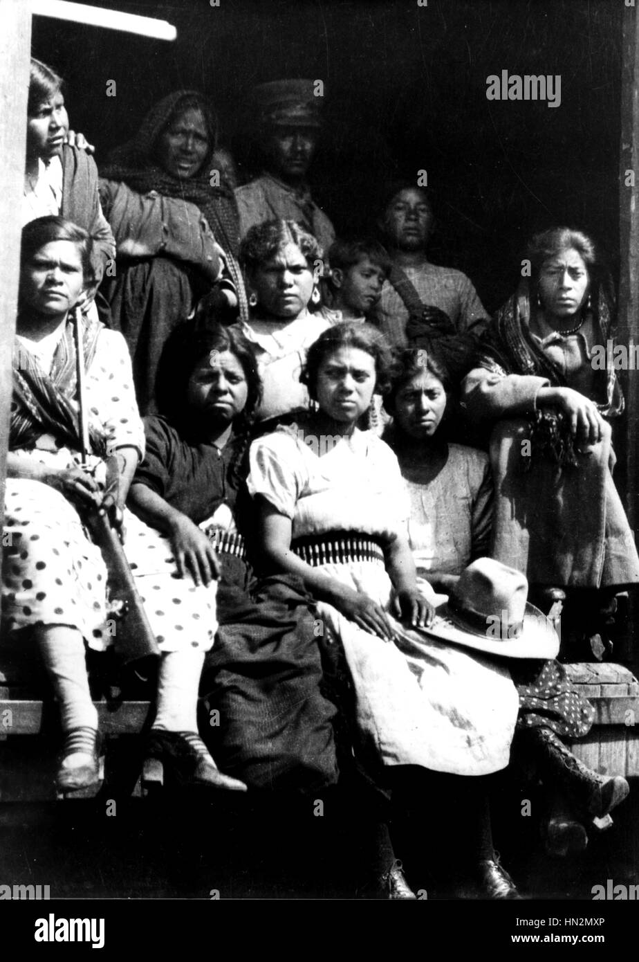 Weibliche mexikanischen revolutionäre Archive 1912-1913 Mexiko Casasola. Mexiko Stockfoto
