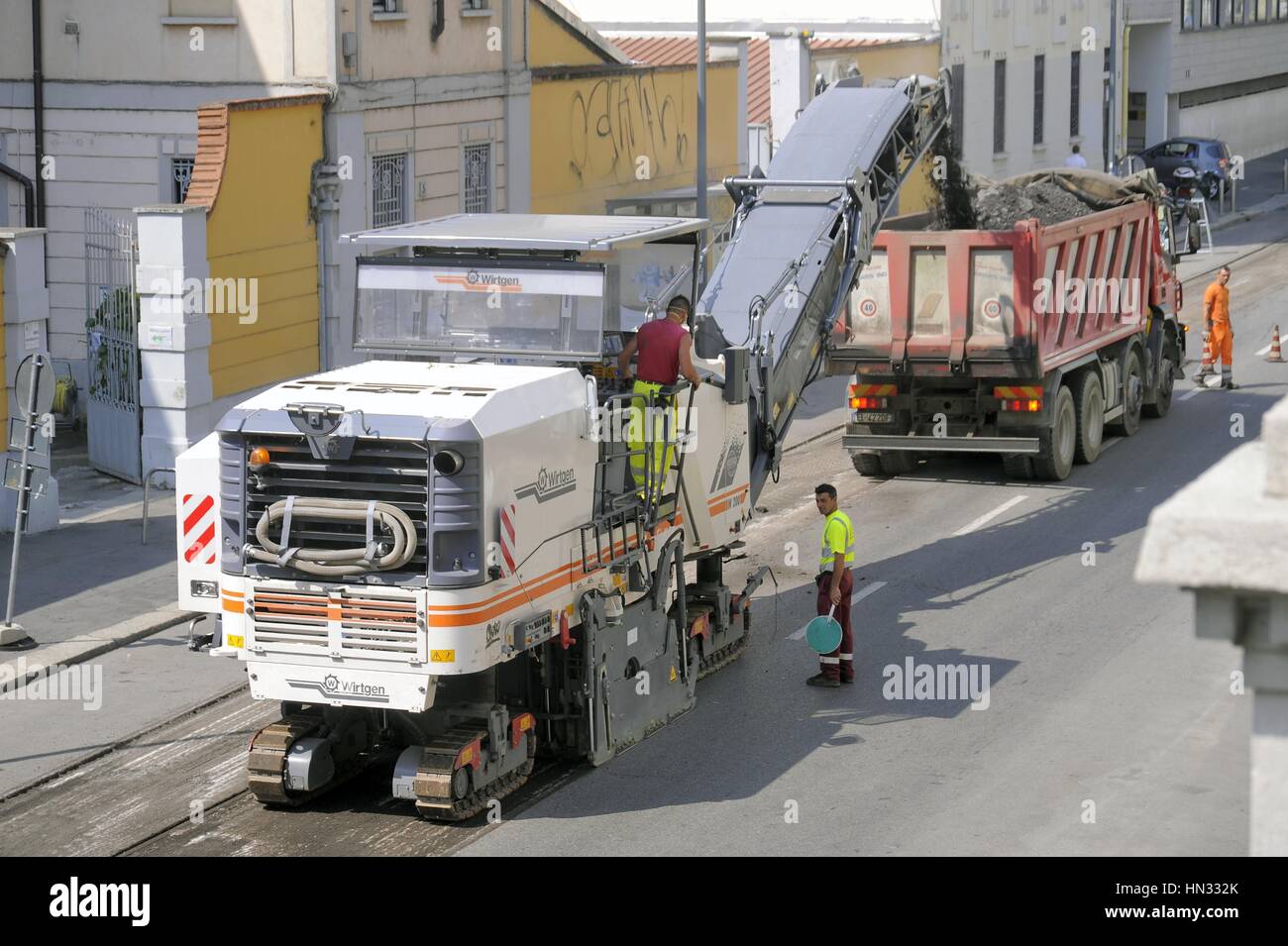 Hof für die Asphaltierung der Straße Stockfoto