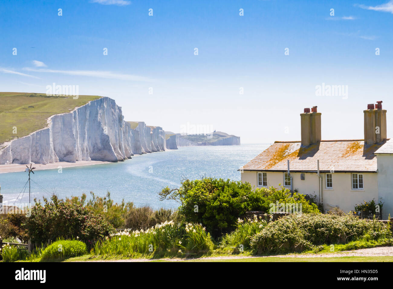 Die sieben Schwestern Kreide Klippen und Coastguard Cottages. Stockfoto
