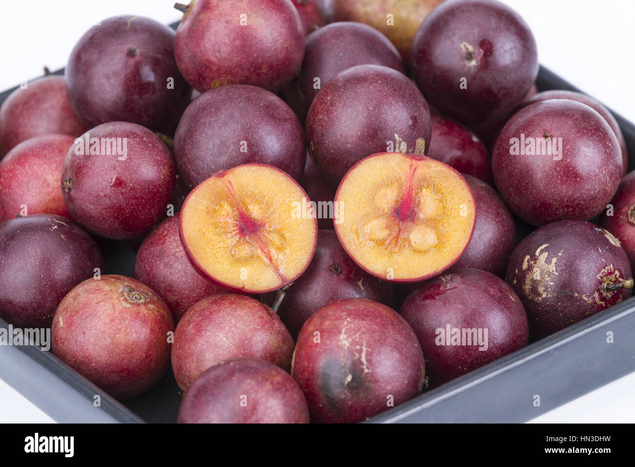 Obst-Ramontchi - wissenschaftliche Name ist "Flacourtia Indica (Burm.f.) GESEG. " Stockfoto