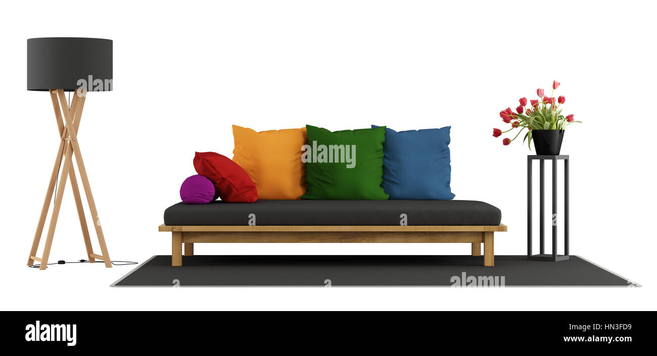 Holzsofa mit bunten Kissen, Stehlampe und Blume isoliert auf weiss - 3d rendering Stockfoto