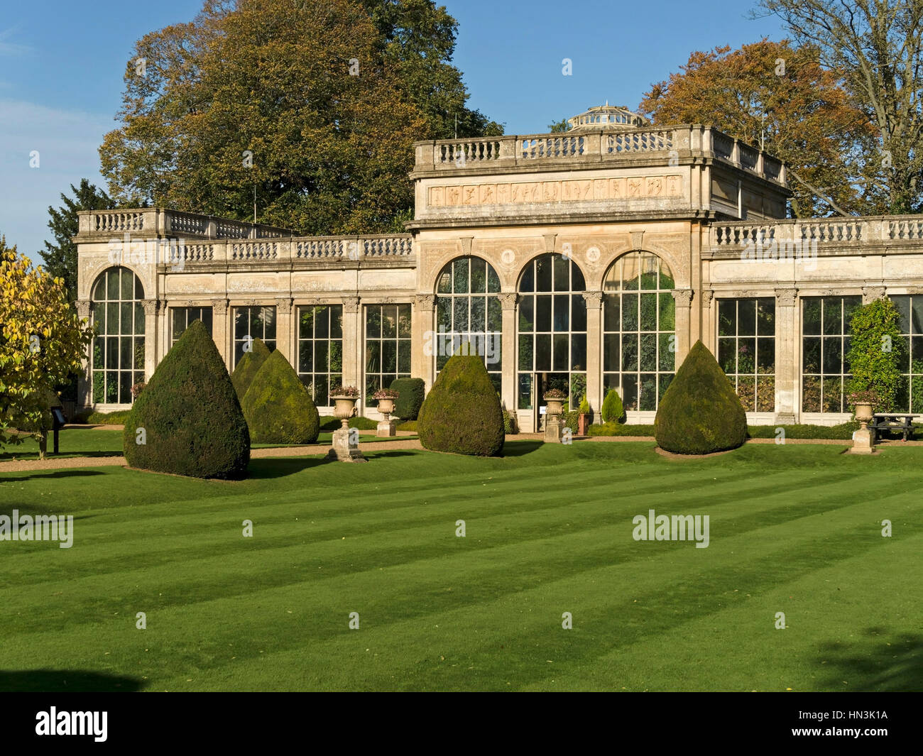 Orangerie und italienischen Garten Schloss Ashby House and Gardens, Schloss Ashby, Northamptonshire, England, Vereinigtes Königreich Stockfoto