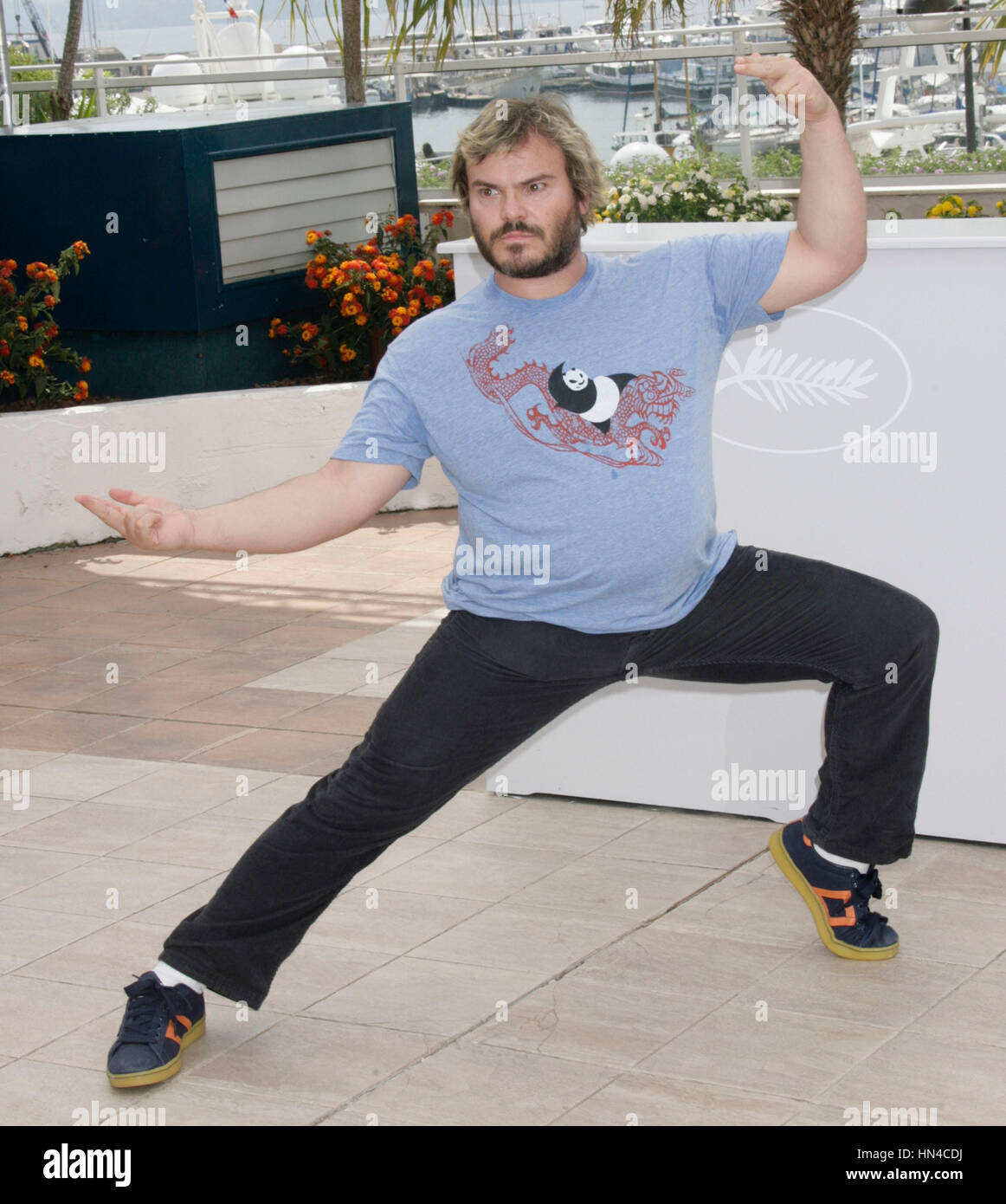 Jack Black stellt bei der Foto-Shooting für "Kung Fu Panda" auf dem Cannes Film Festival am 15. Mai 2008 in Cannes, Frankreich. Foto von Francis Specker Stockfoto