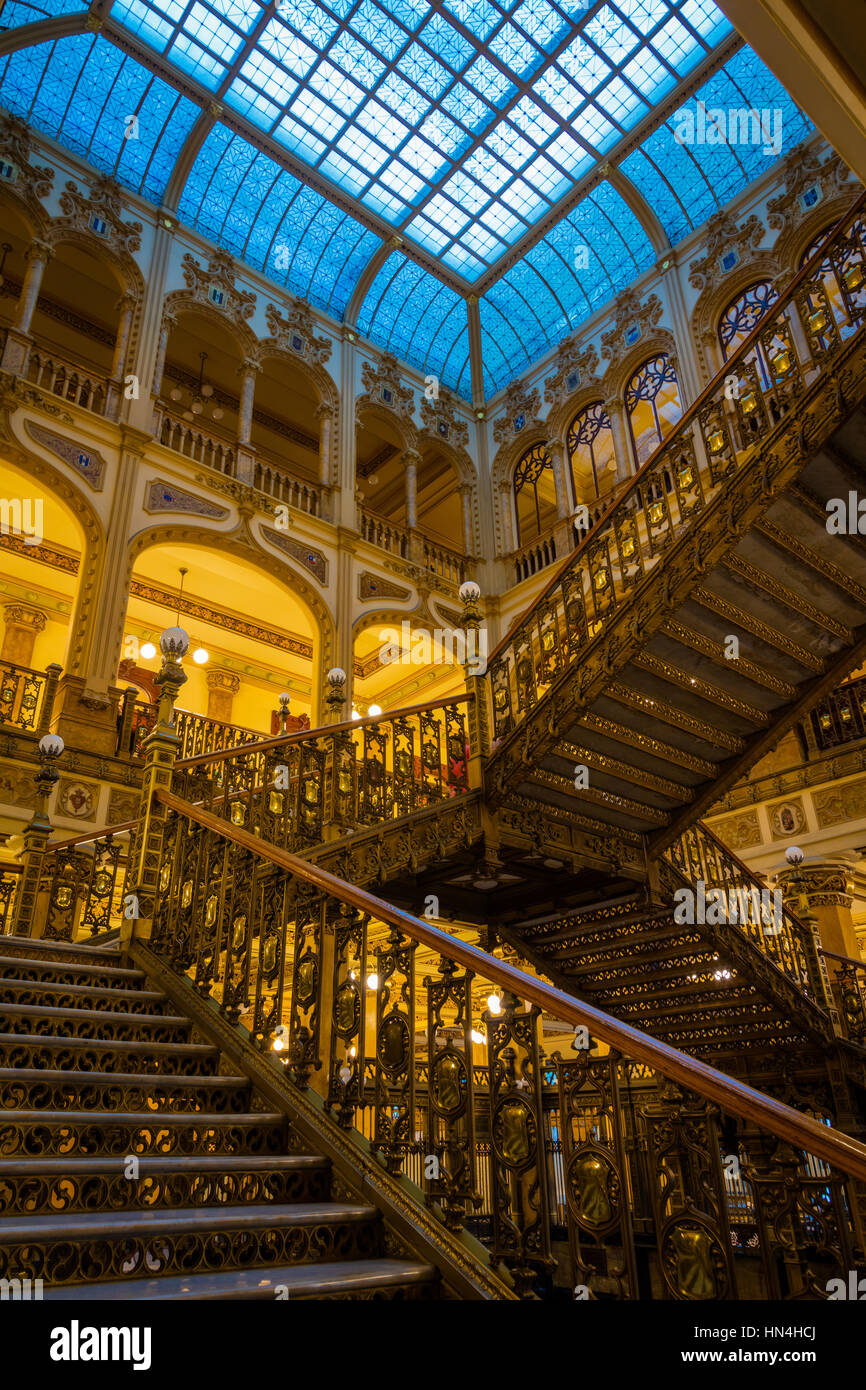 Der Palacio de Correos de Mexico (Postal Palace von Mexiko-Stadt) auch bekannt als die "Correo Mayor" (Hauptpost) befindet sich im historischen Zentrum. Stockfoto