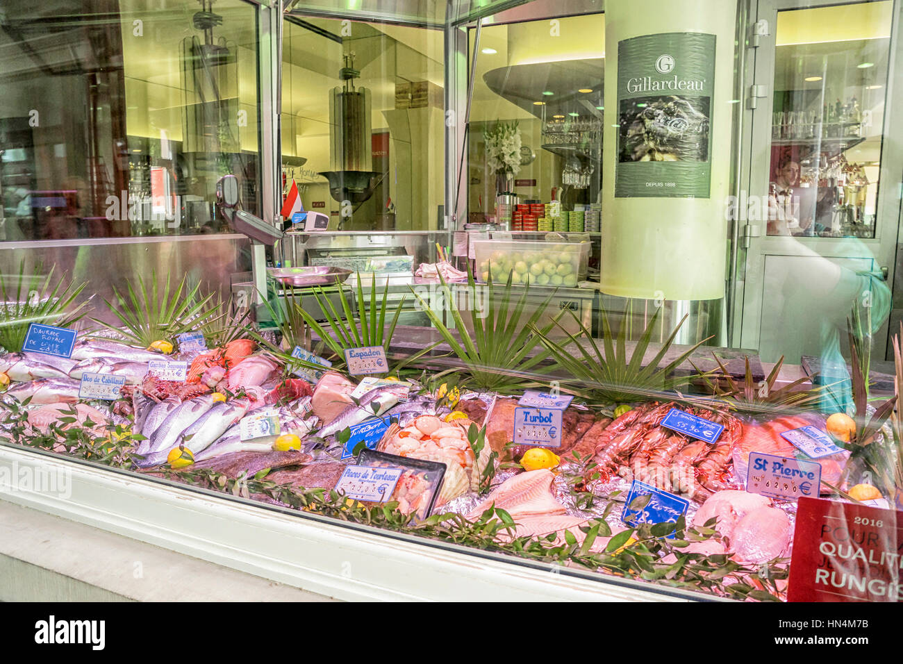 Luxemburg, Luxemburg - JUNE19, 2016: Schaufenster mit Meeresfrüchten im Zentrum von Luxemburg Stockfoto