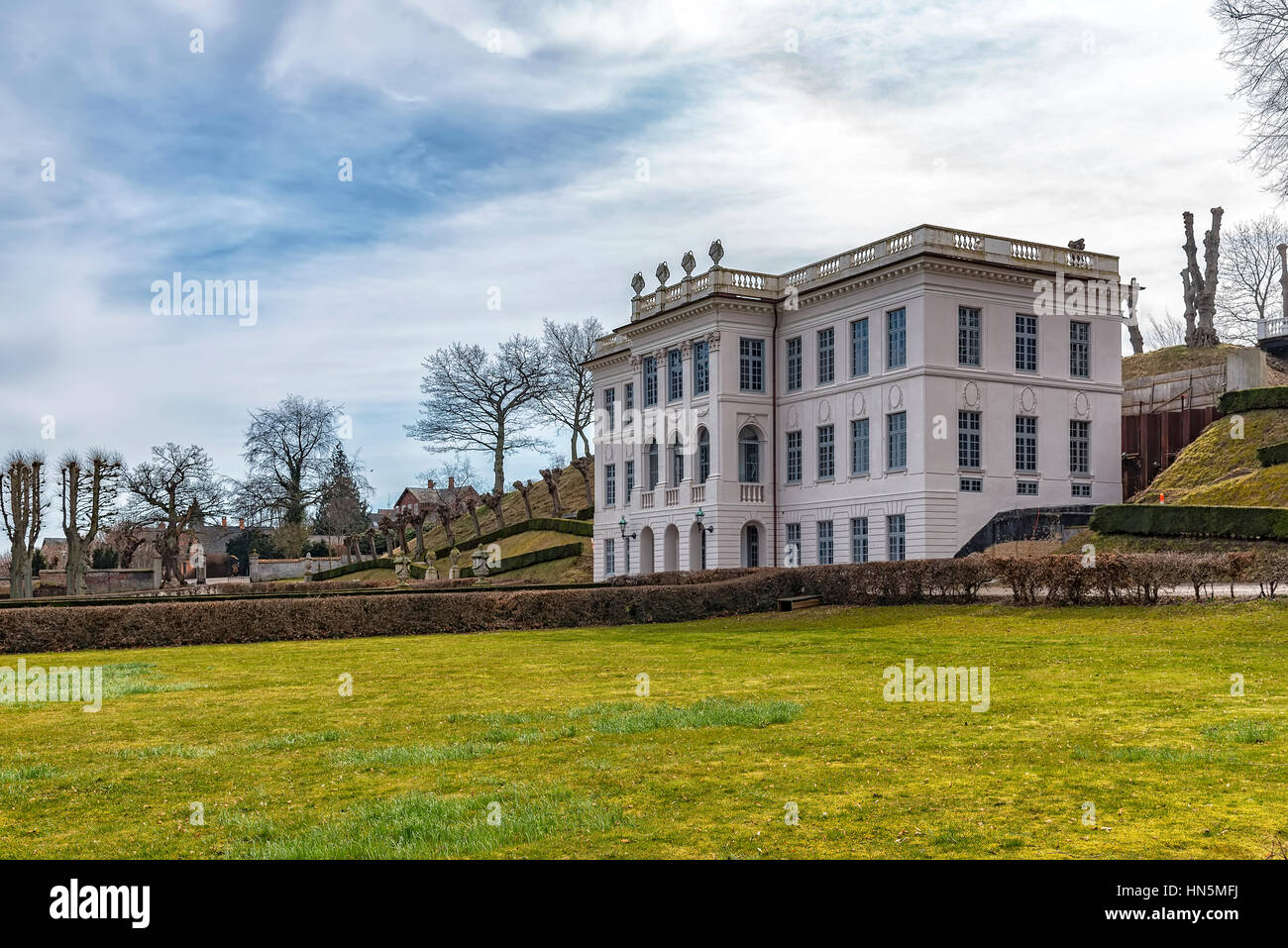 Bild von Schloss Marienlyst und seine öffentlichen Gärten. Helsingør, Dänemark. Stockfoto