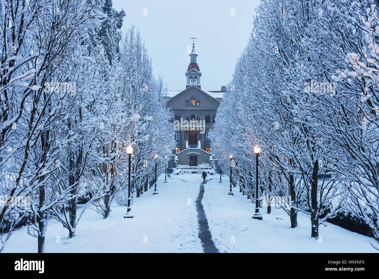 Am frühen Morgen Winterszene in St. Ann es Academy. Victoria, BC, Kanada Stockfoto