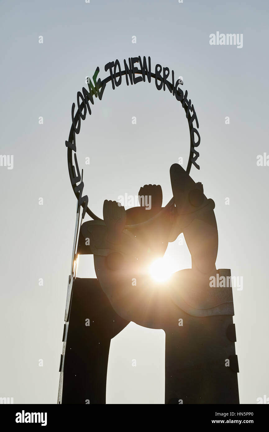Metall-Kunst im öffentlichen Raum Statue Wahrzeichen willkommen zu Kunstwerken Clown bei New Brighton Fort Perch Rock and Marine Promenade in Wallasey, Merseyside, Wirral, Englan Stockfoto