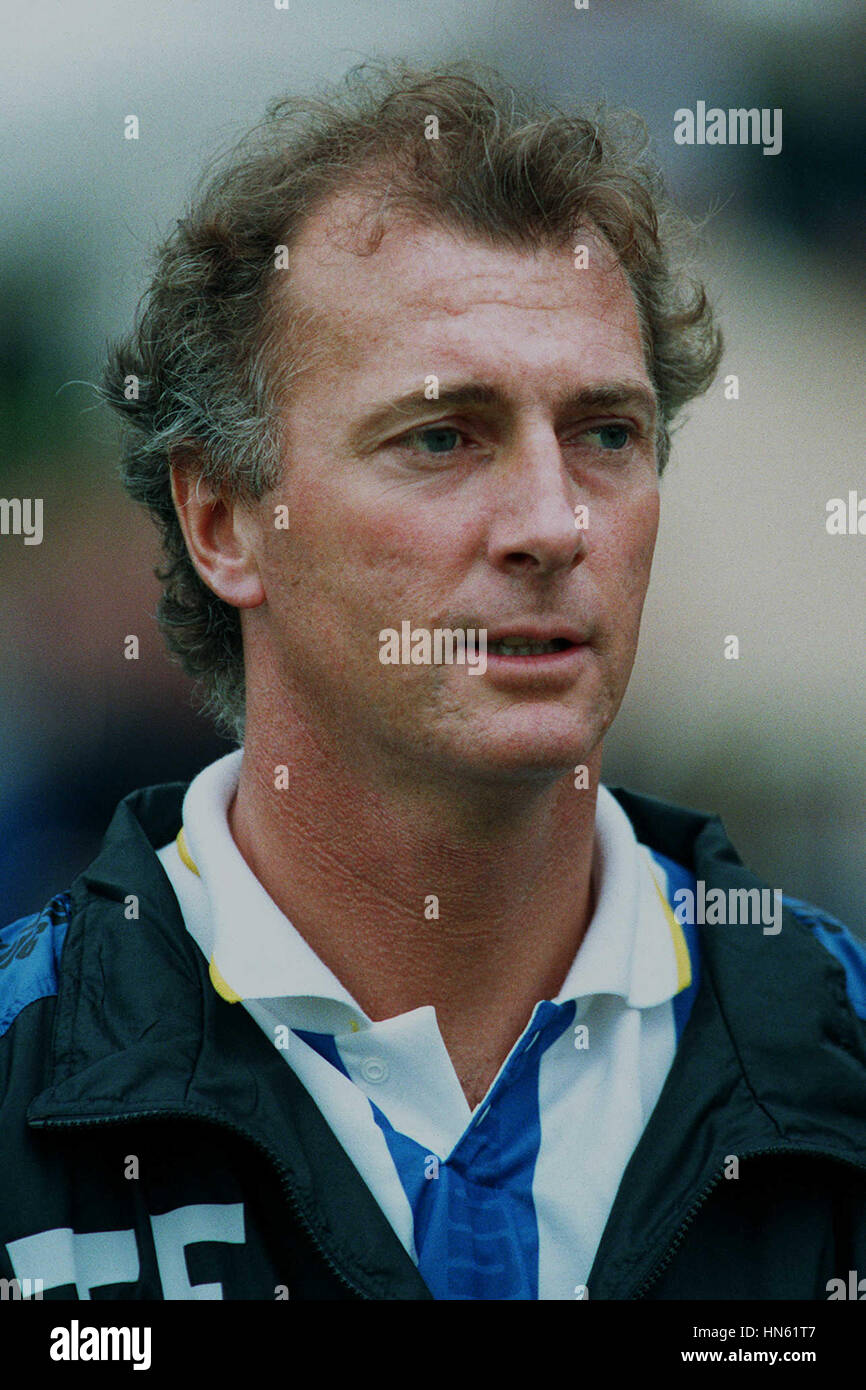 TREVOR FRANCIS SHEFFIELD Mittwoch FC MANAGER 13. August 1993 Stockfoto