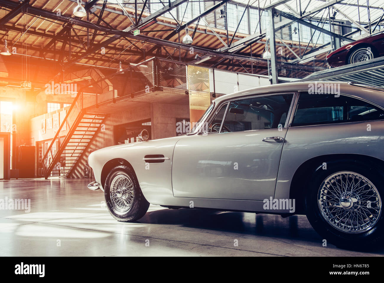Vintage Retro-Transportwagen. Stockfoto