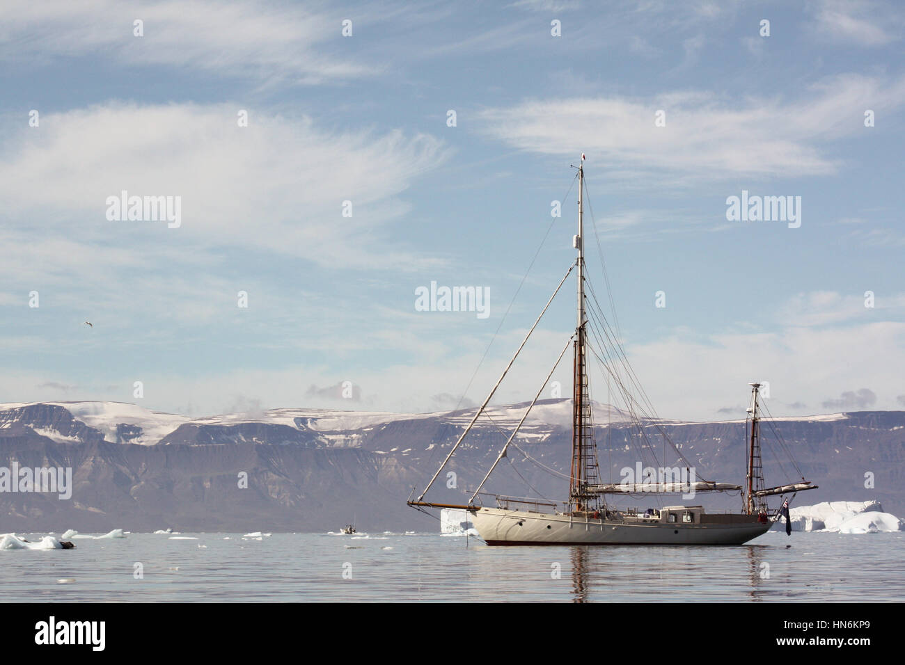 Larry Young, Gaff rigged Jolle Segelboot, Saqqaq, Grönland Stockfoto