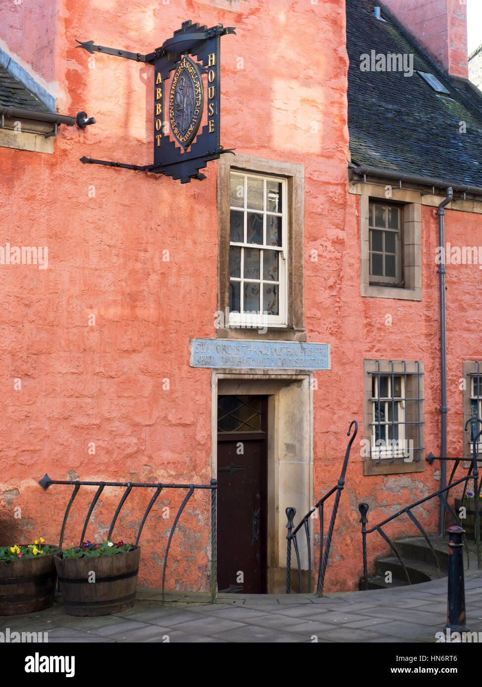 Eingang zum Abt Haus auf Maygate Dunfermline Fife Schottland Stockfoto