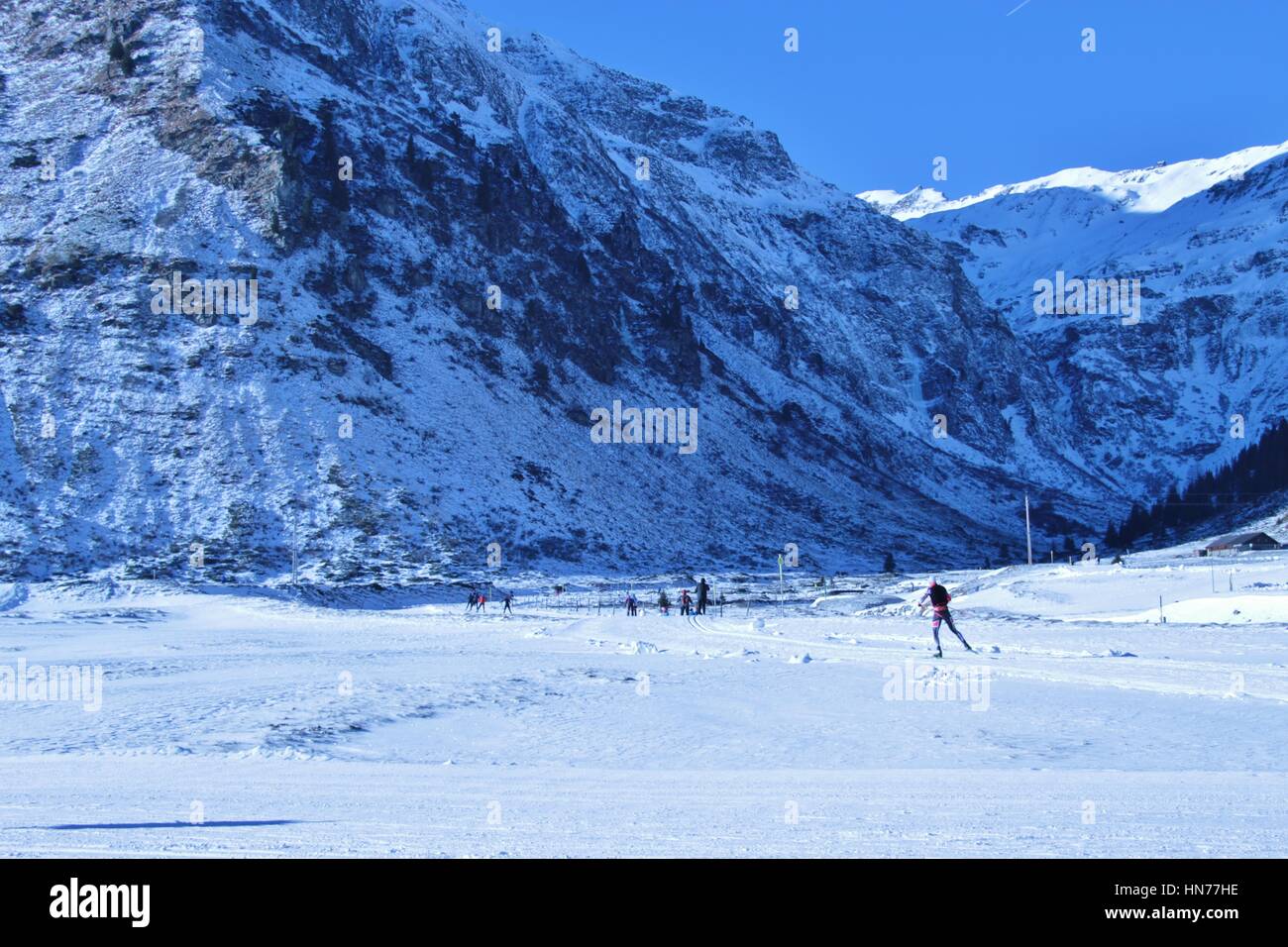 Langlaufen in den Bergen im Winter, Sportgastein, etwa 1500 Meter über dem Meeresspiegel. Österreich, Europa. Stockfoto