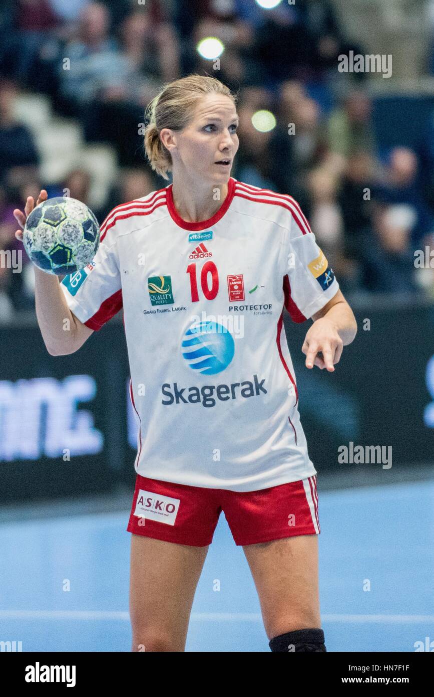 27. Januar 2017: Gro Hammerseng Edin #1 von Larvik während der EHF Champions League 2016-2017 Frauenfussball FC CSM Bukarest ROU bis Larvik (NOR) an Polyvalent Sporthalle, Bukarest, Rumänien ROU. Foto: CronosFoto/Catalin Soare Stockfoto