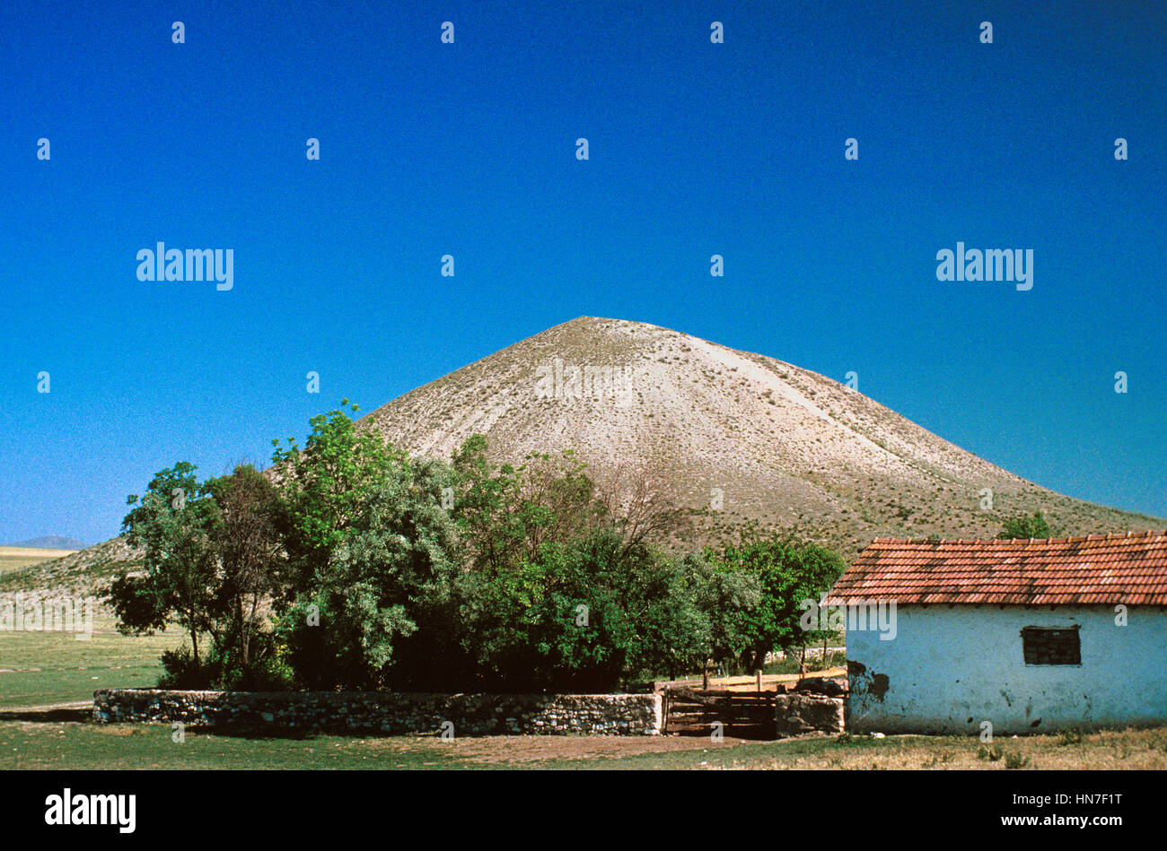 König Midas Tumulus oder Grabhügel bei Gordion oder Gordion Yassihüyük Phrygien Türkei Stockfoto