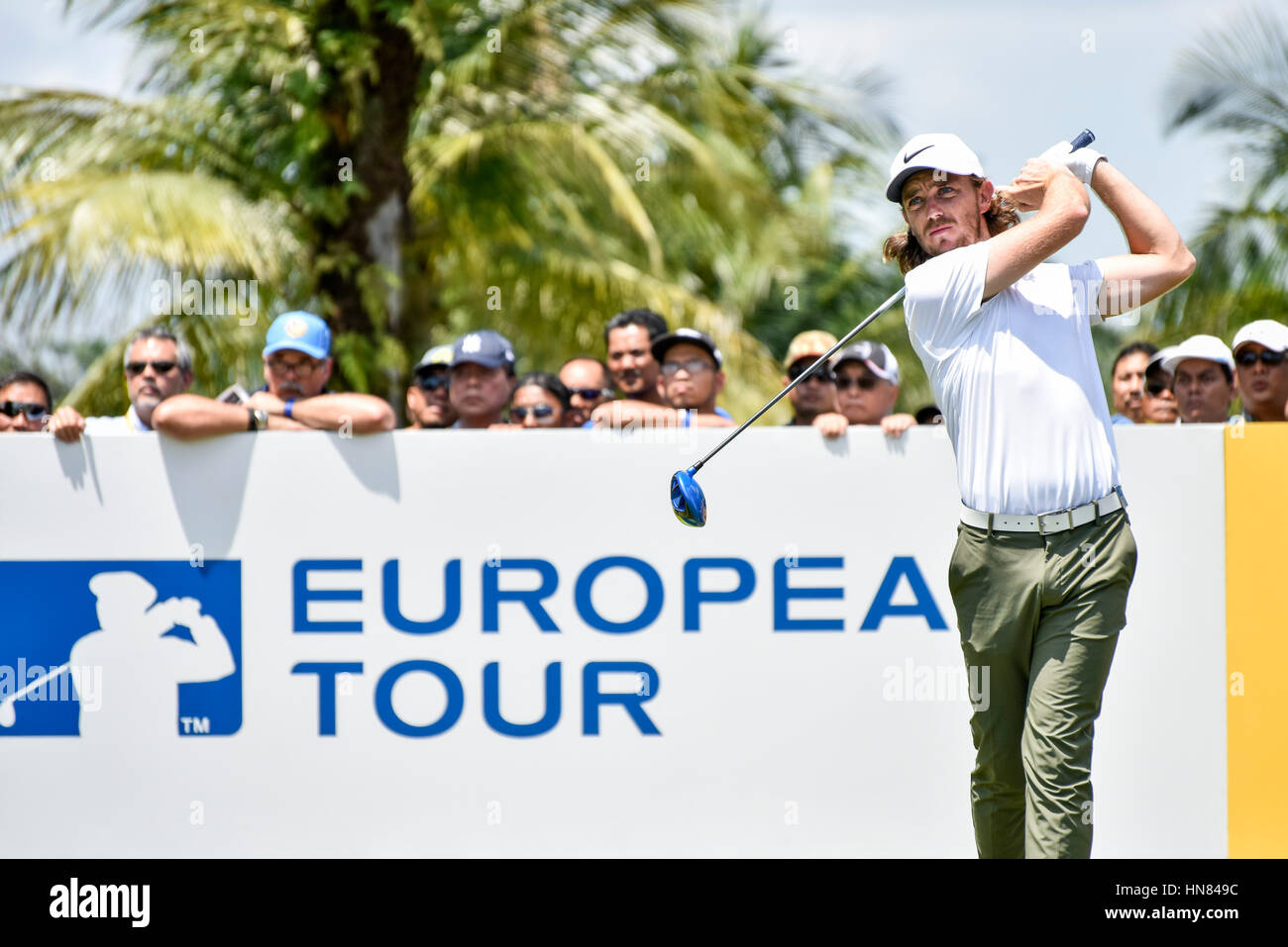 Kuala Lumpur, Malaysia. 9. Februar 2017. Tommy FLEETWOOD von England spielt einen Schuss bei Tag eins der Maybank Meisterschaft Malaysia im Saujana Golf Club am 9. Februar 2017 in Kuala Lumpur, Malaysia. Bildnachweis: Chris JUNG/Alamy Live-Nachrichten Stockfoto