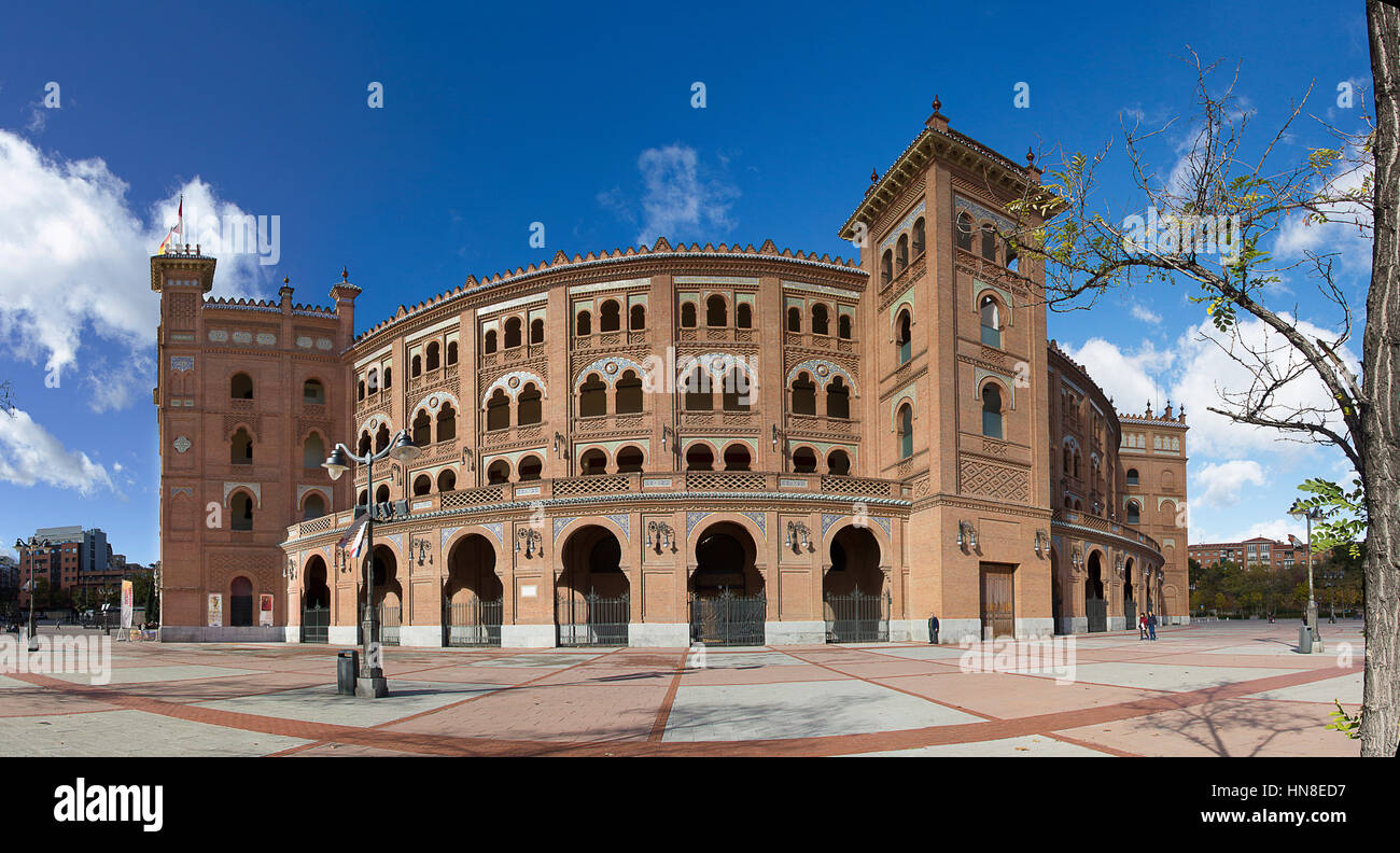 Die Arena in Madrid, wo noch heute die Stierkampfarena, ist einer der schönsten in Spanien Stockfoto